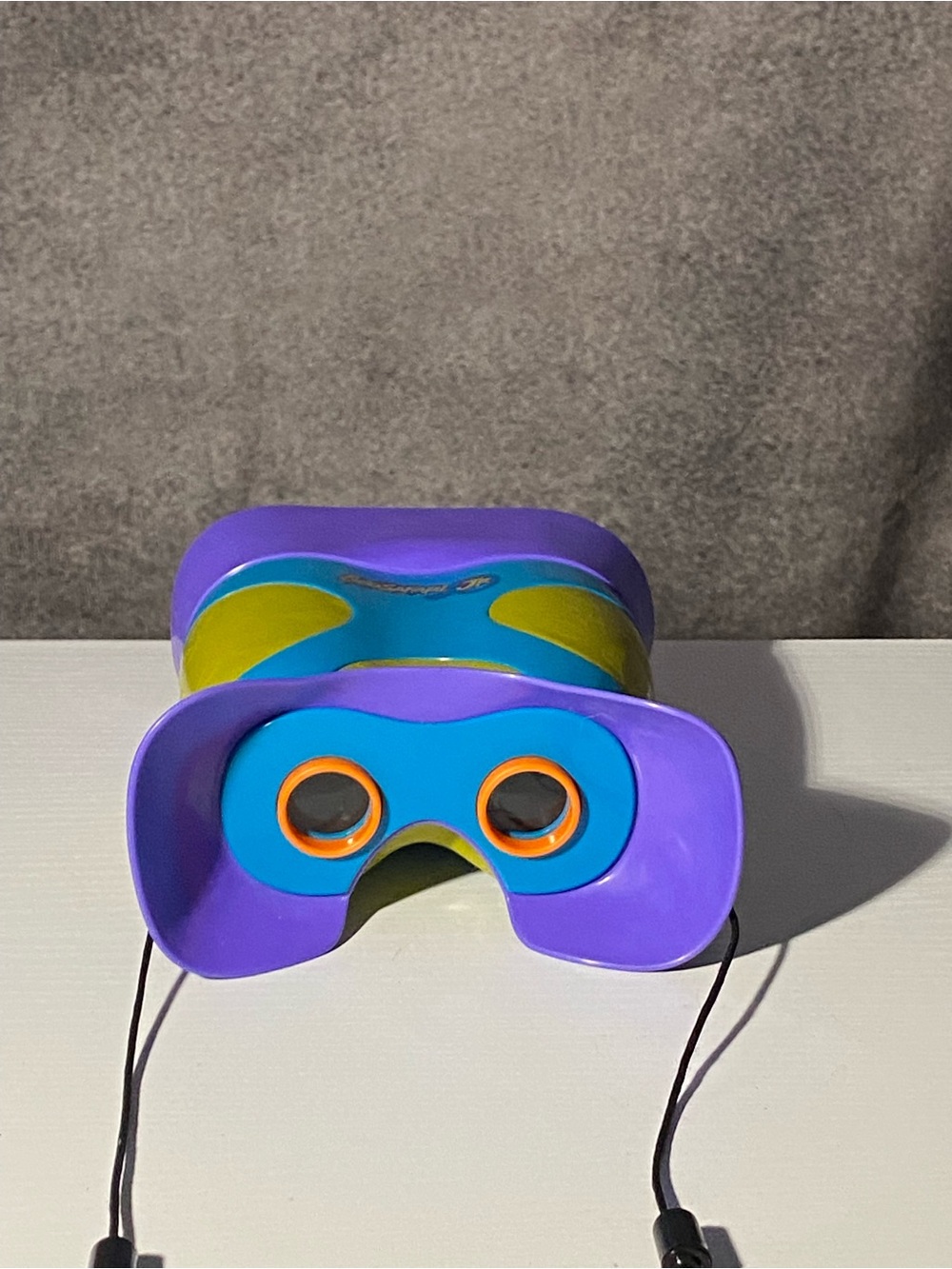 GeoSafari Jr binoculars
